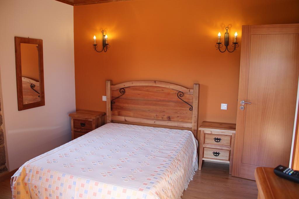 Casa Fonte Do Laboreiro Castro Laboreiro Eksteriør billede